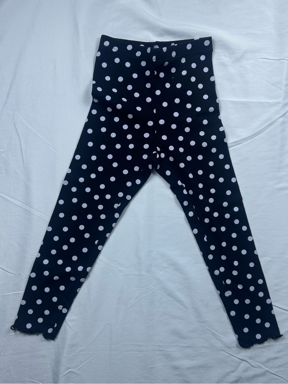 NWT Old Navy Black/White Polka Dot Ribbed Leggings w/ Lettuce Hems Girls XS (5)